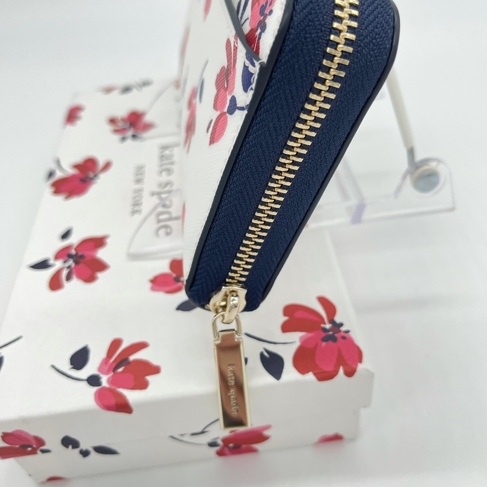 Kate Spade Boxed Large Continental Wallet - Picture 8 of 10